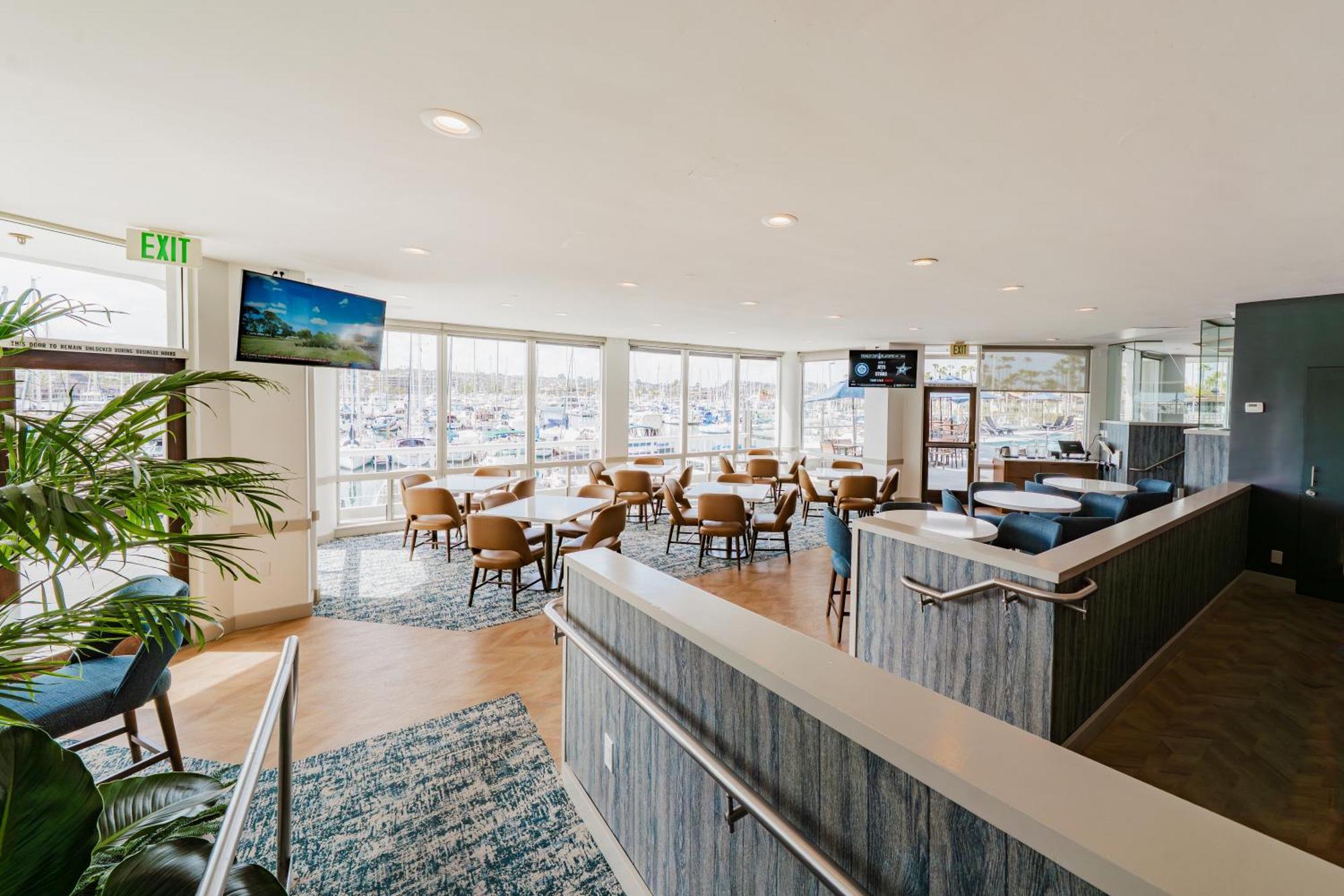 Bay Club And Marina